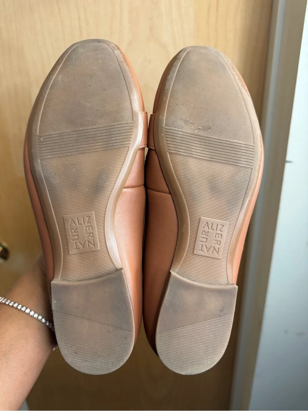 Naturalizer Women’s Cognac Buckle Loafers Comfort Flats. Size: US 7.5